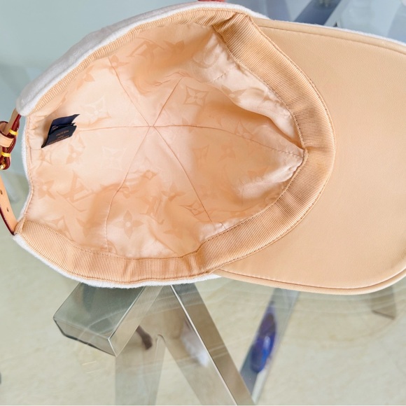 Louis Vuitton Women's LV Cream Baseball Cap - Picture 5 of 7